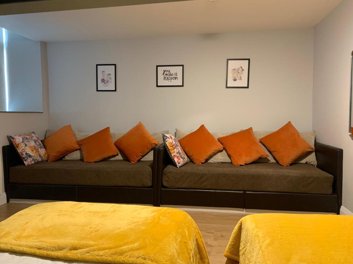 Lanigan'S Accommodation Κίλκενι Εξωτερικό φωτογραφία